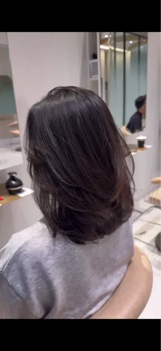 ミディアム COCONA/ORO モデル様募集中のヘアスタイル