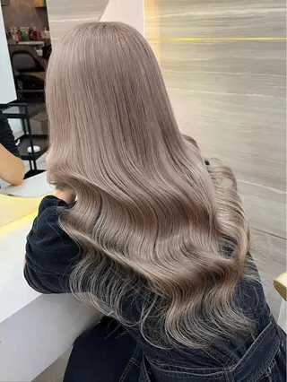 カラー 💎Aimi💎 ブリーチモデル募集中のヘアスタイル