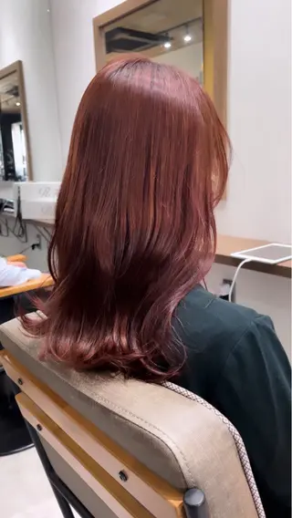セミロング 朝5分でキマる艶髪 ／ヤマダのヘアスタイル