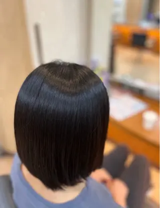 ショート 小川 涼のヘアスタイル