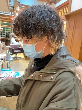 カラー パーマ メンズ Artist 藤﨑紘成のヘアスタイル