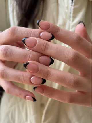 ネイル Manon tomiのネイルデザイン