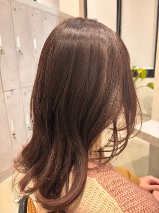 セミロング カラー 小澤 璃奈のヘアスタイル