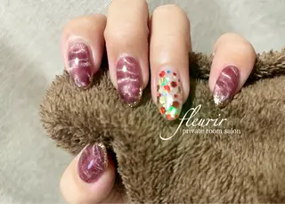 ネイル フルリール 【プライベートサロンのネイルデザイン