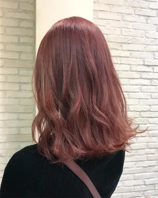 ミディアム カラー HAUS 片山みほのヘアスタイル