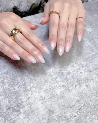 ミディアム めぐみのネイルサロン 惠のネイルデザイン