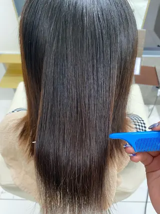 林本 来夢のヘアスタイル