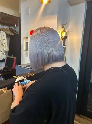 ショート カラー ハイトーンカラー ⭐️NAZUNAのヘアスタイル