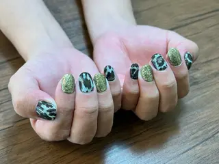 ネイル HENRIETTA NAILSALONのネイルデザイン