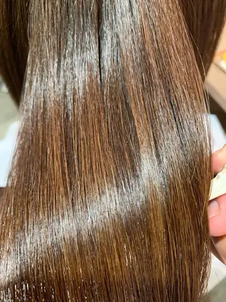 ミディアム Welila by haku所属・Yuuki ウェリラバイハクのヘアスタイル