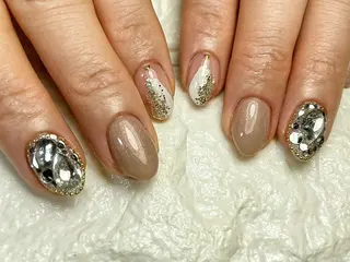 ミディアム Iwasaki Maiのマツエク・マツパデザイン