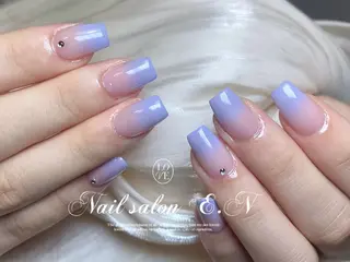 ネイル E.N🦋 長さ出し/持ち込みのネイルデザイン