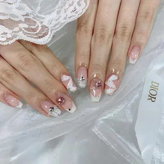 ネイル La neige* yuki 🥯🍑のネイルデザイン