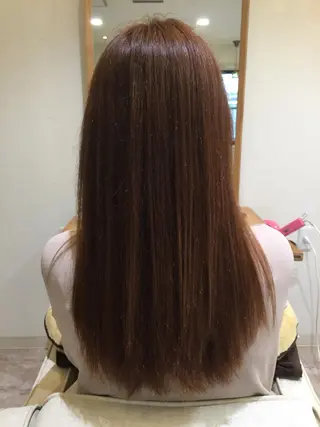 カラー CHIKA Rimのヘアスタイル