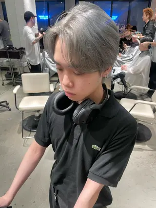 ショート カラー メンズ スパイラルパーマ 🌐hina⭐️のヘアスタイル