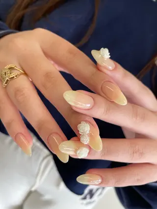 ネイル Me d'eau所属・Me d'eau Rinaのネイルデザイン