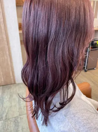 ロング カラー 上田 早恵のヘアスタイル