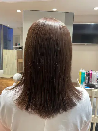 ミディアム 頭から整える美容師 松田のヘアスタイル