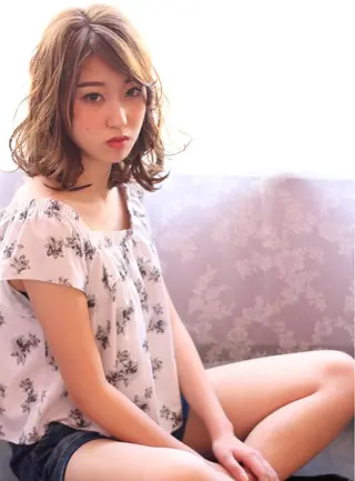 ミディアム カラー パーマ 細川 亮のヘアスタイル