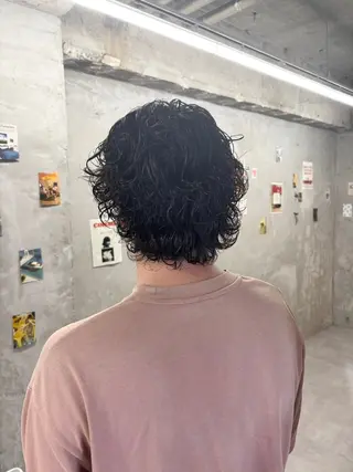 ミディアム パーマ メンズ door white hideのヘアスタイル