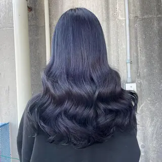 セミロング カラー ヘアアレンジ 🩵色落ち可愛い 寒色カラー🩵のヘアスタイル