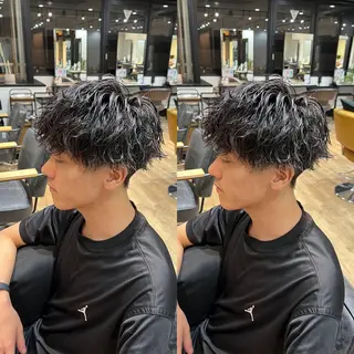 パーマ メンズ センターパート ／植田のヘアスタイル