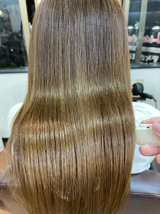 ロング カラー レイヤーカット ✨️進藤ひかりのヘアスタイル