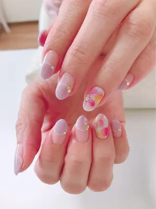 ネイル Lily Roseスタッフ一同のマツエク・マツパデザイン