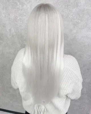 ロング カラー UNDER vr 【アンダーバー】のヘアスタイル