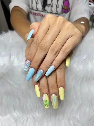 ネイル INF ネイルサロンのネイルデザイン