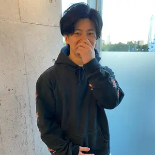 メンズ YinYang所属・川﨑 章弘のヘアスタイル