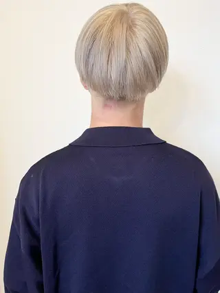 ショート カラー メンズ 似合わせぷつっとボブ 縮毛矯正 久保田彩菜のヘアスタイル