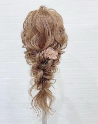 ロング ヘアアレンジ GRANLUSSO 〜グランルッソ駅前店所属・木口 嘉美のヘアスタイル