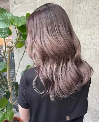 ロング カラー ♡ハイライトカラー shinri♡のヘアスタイル