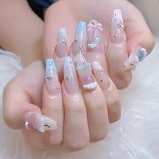 ネイル anh nail anne🤍のネイルデザイン