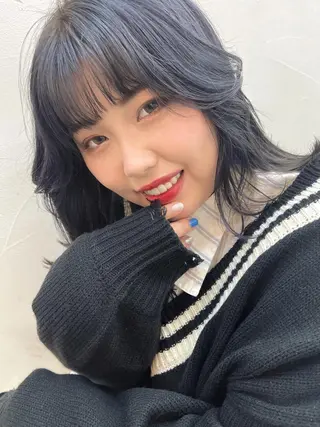 ミディアム 顔まわりレイヤー/ bob及川亜沙美のヘアスタイル