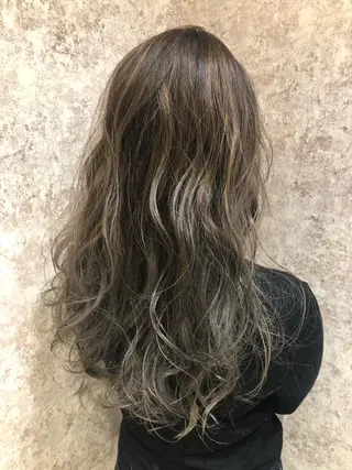 セミロング カラー 杉田 一浩のヘアスタイル