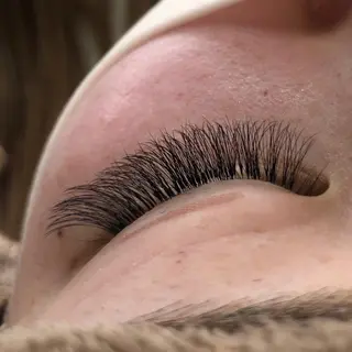 マツエク・マツパ NEON博多店 chinatsuのマツエク・マツパデザイン