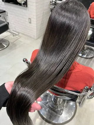 ロング カラー パーマ ヘアアレンジ 透明感/オリーブ/ グレージュ/YUKAのヘアスタイル