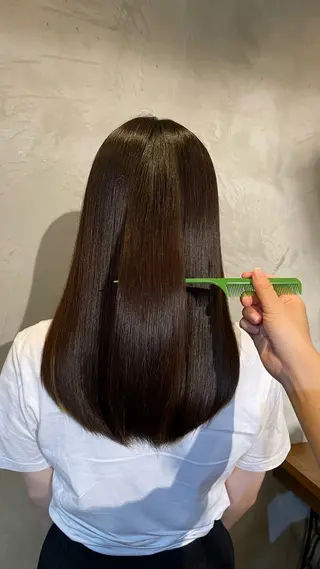 ロング 坂本 菜摘のヘアスタイル