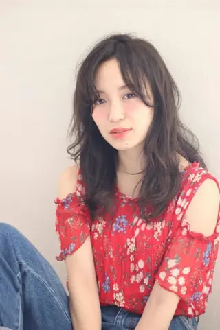 ミディアム 鎌倉 彩のヘアスタイル