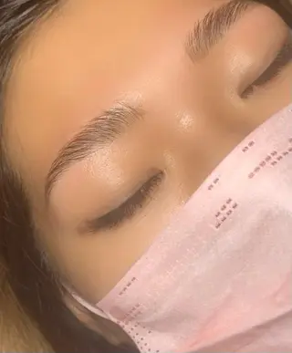 マツエク・マツパ アイブロウ Lilly所属・Lilly eyelashのマツエク・マツパデザイン