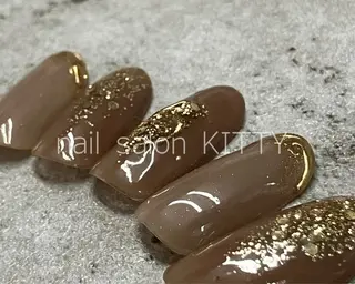 ネイル ネイルサロンキティ 立川所属・相川 円のネイルデザイン