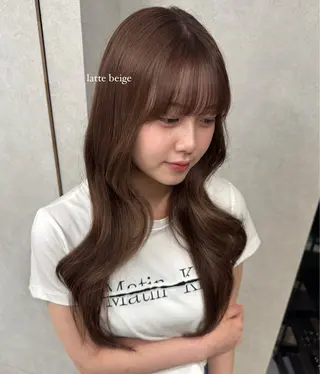 ロング 🎀透明感カラー 𝐂𝐇𝐈𝐒𝐀のヘアスタイル
