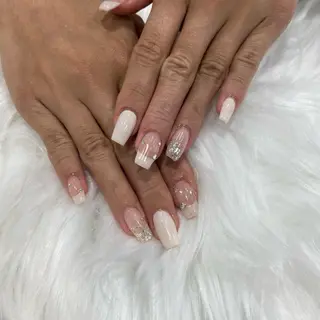 ネイル T-Rich所属・高野 沙玖良のネイルデザイン