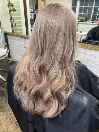 カラー 渡辺 健太のヘアスタイル