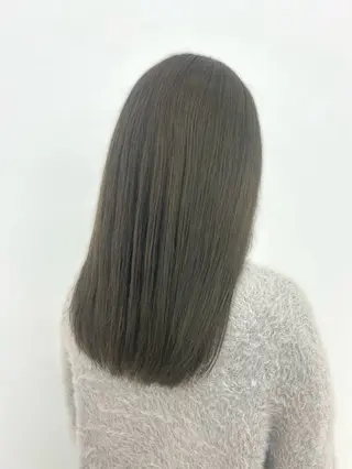 セミロング カラー 武田 唯来のヘアスタイル