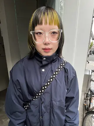 カラー sliver ・siki /YUIのヘアスタイル