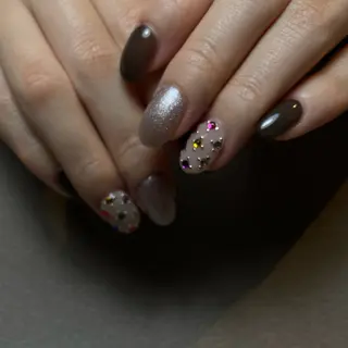 ネイル 金村 遥奈のネイルデザイン