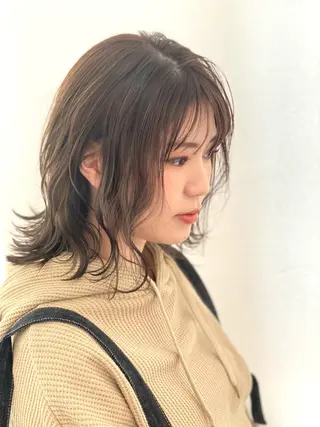 ミディアム 長谷川 智也/ディレクターのヘアスタイル